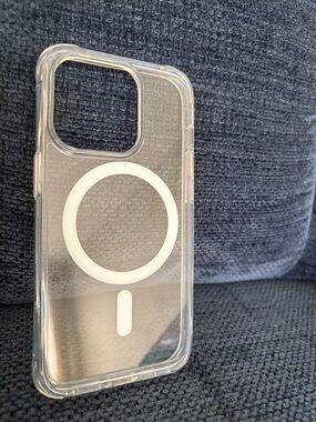 Clear MagSafe-Compatible Phone Case with White Magnetic Ring